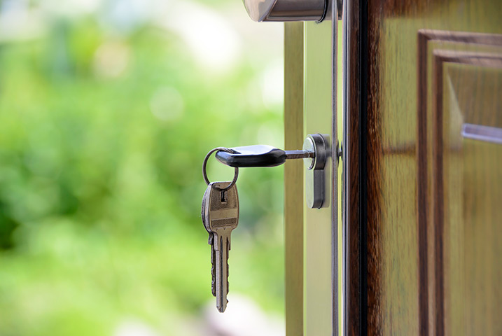 A2B Locks are able to provide local locksmiths in Addiscombe to repair your broken locks. 